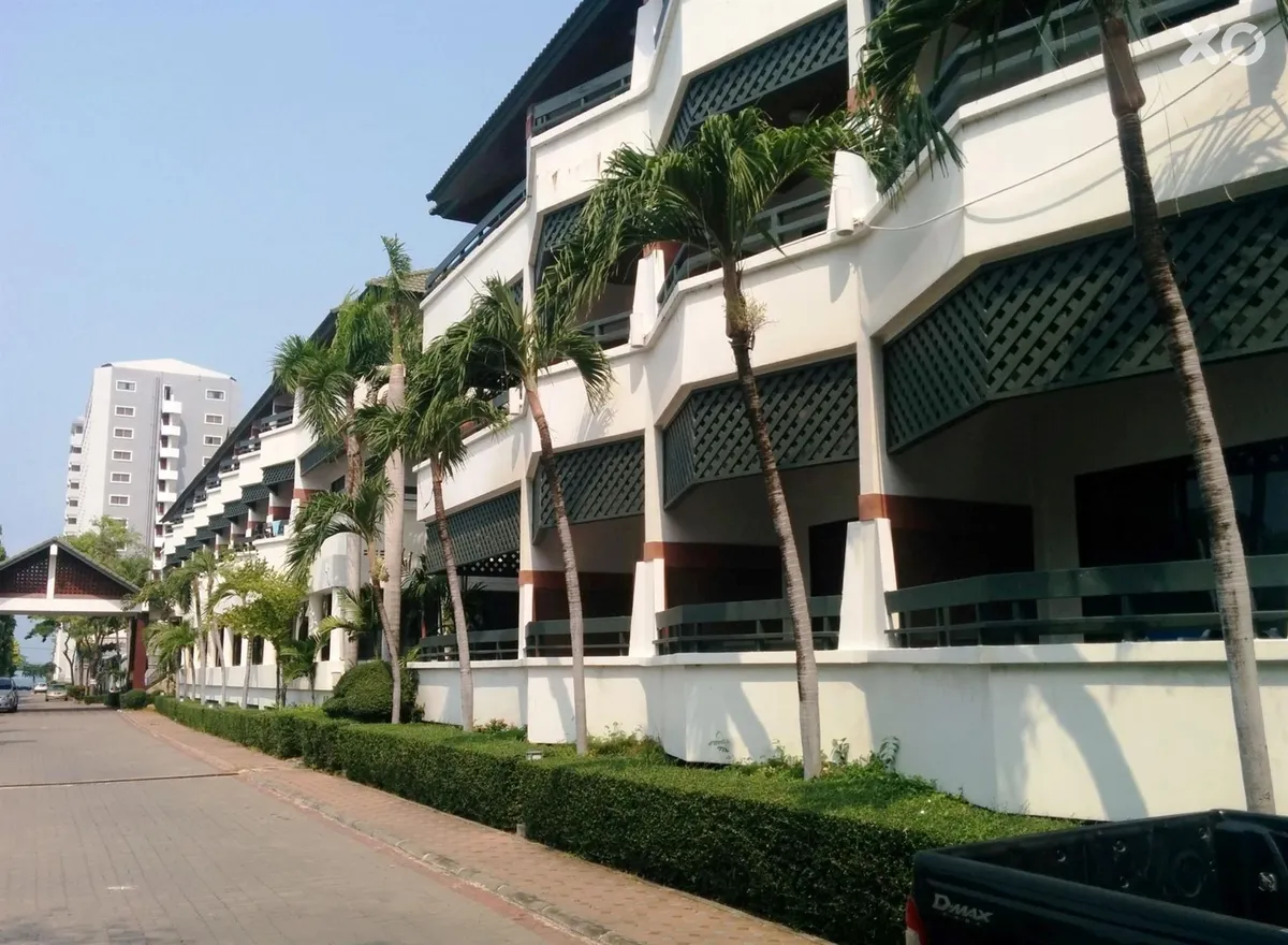 Grand Jomtien Palace