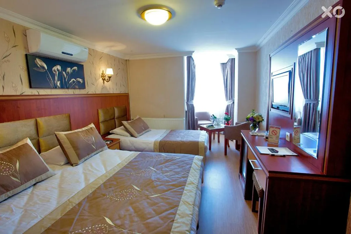 Hermanos Hotel