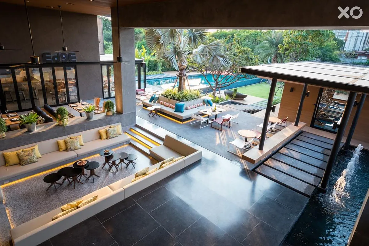 The Silver Palm Hotel