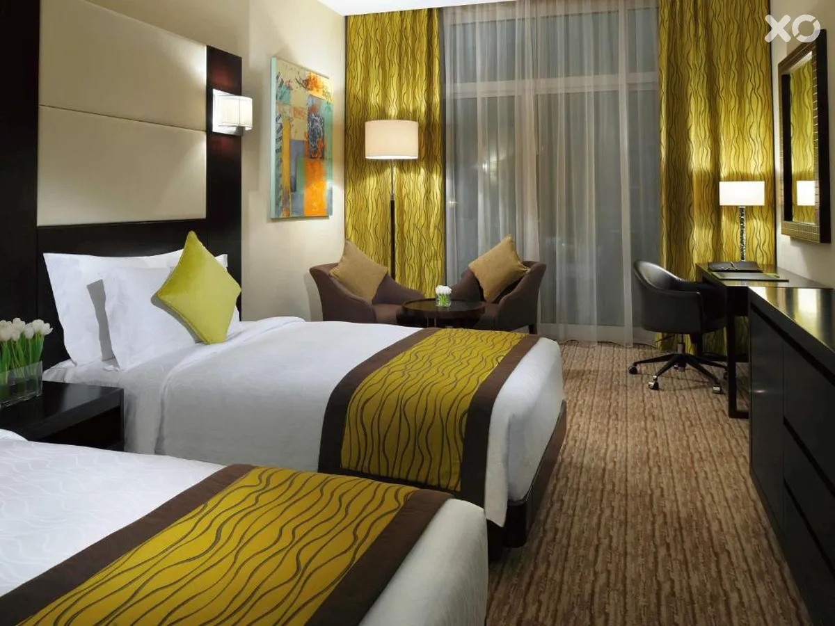 Movenpick Hotel Jumeirah Lakes Towers