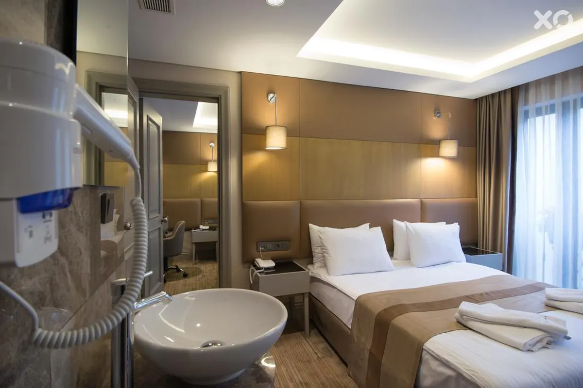 GK Regency Suites Hotel