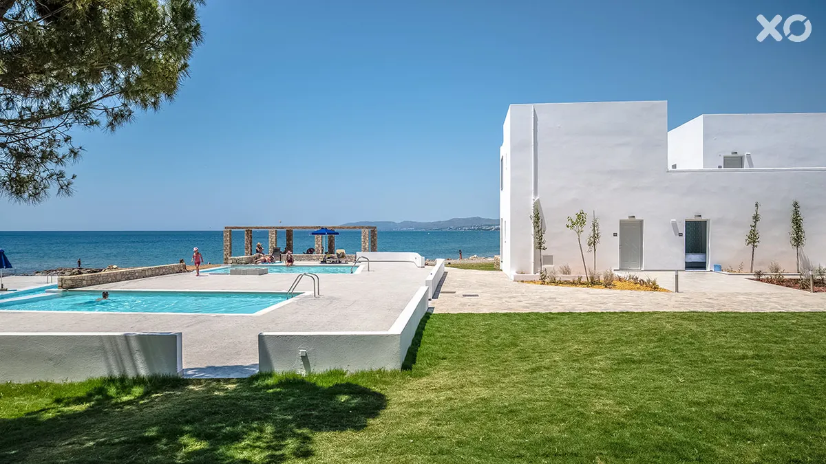Serene Bay Hotel