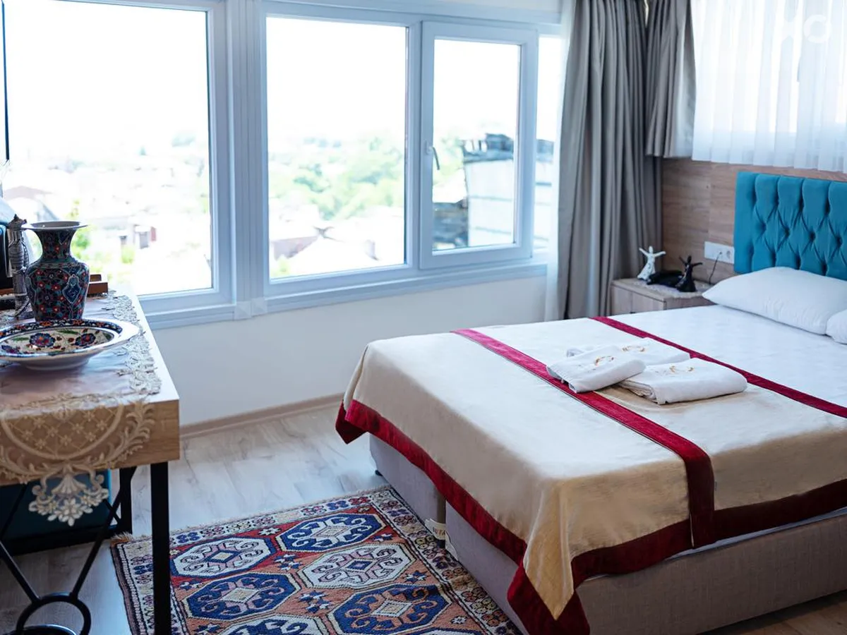 Laila Hotel