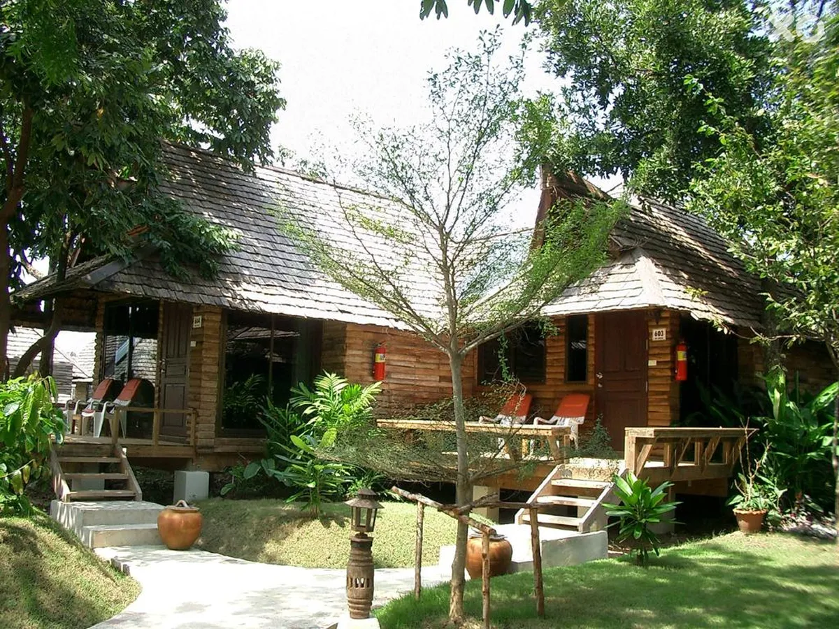 Sunset Park Resort & Spa