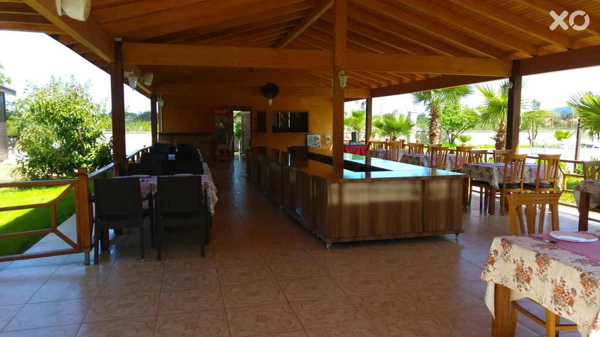 Apella Hotel