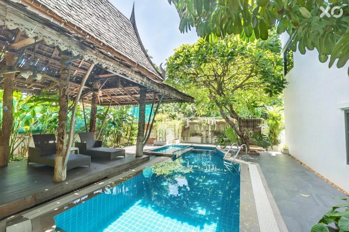 Charlie House Pinklao