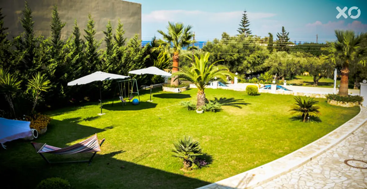 Remezzo Studios & Apartments