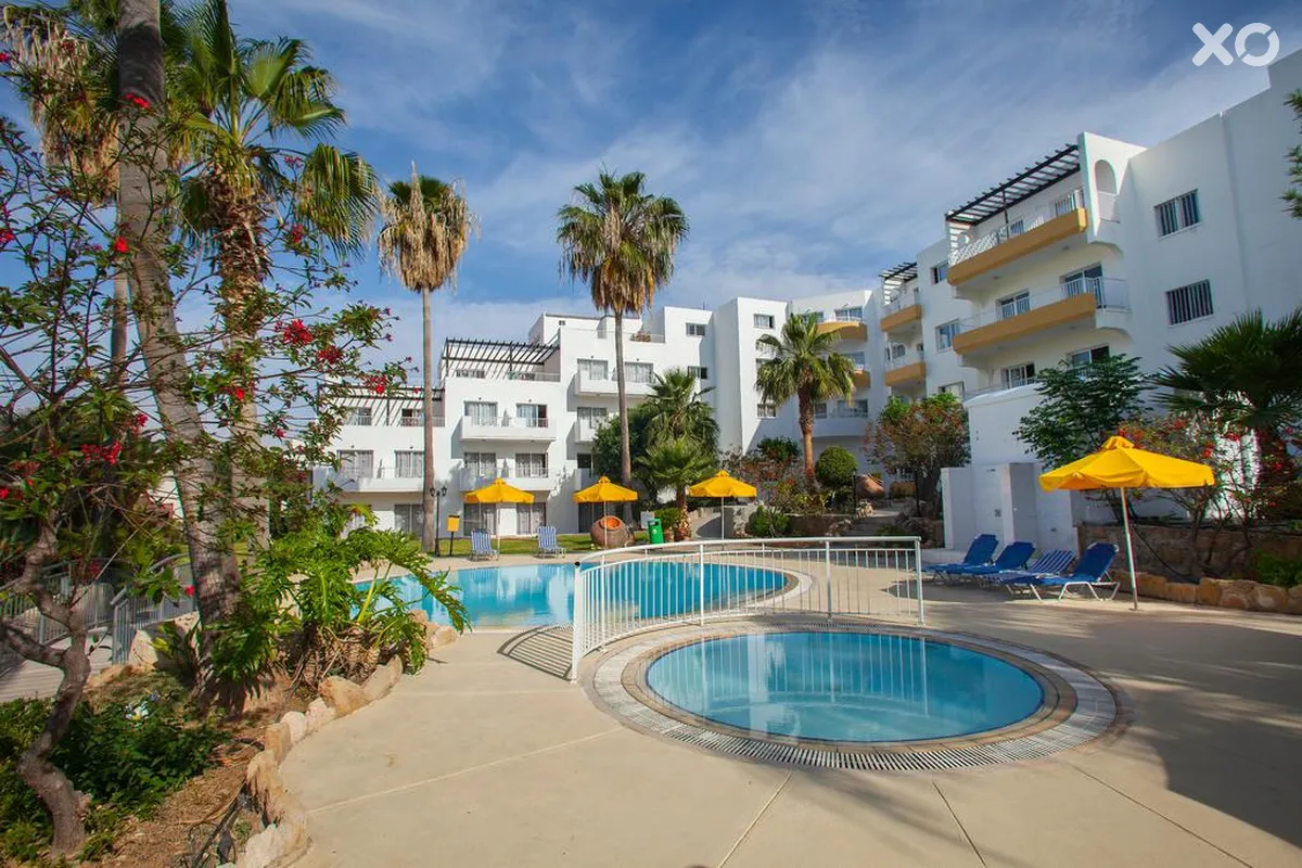 Mayfair Gardens
