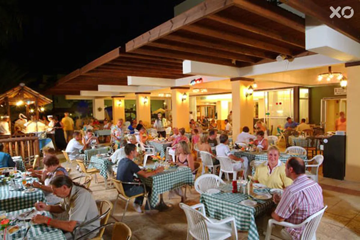 Nelia Beach Hotel & Spa