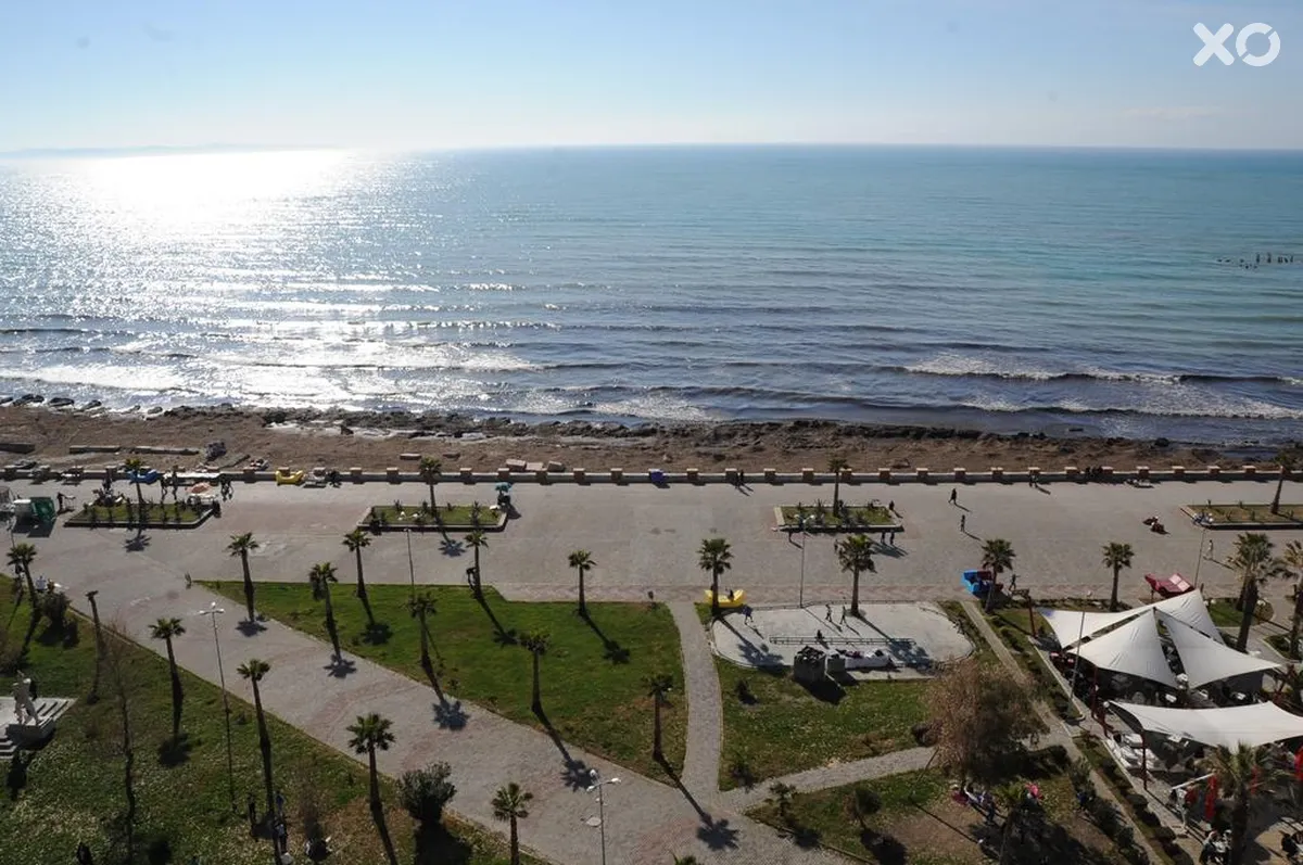 Arvi Hotel
