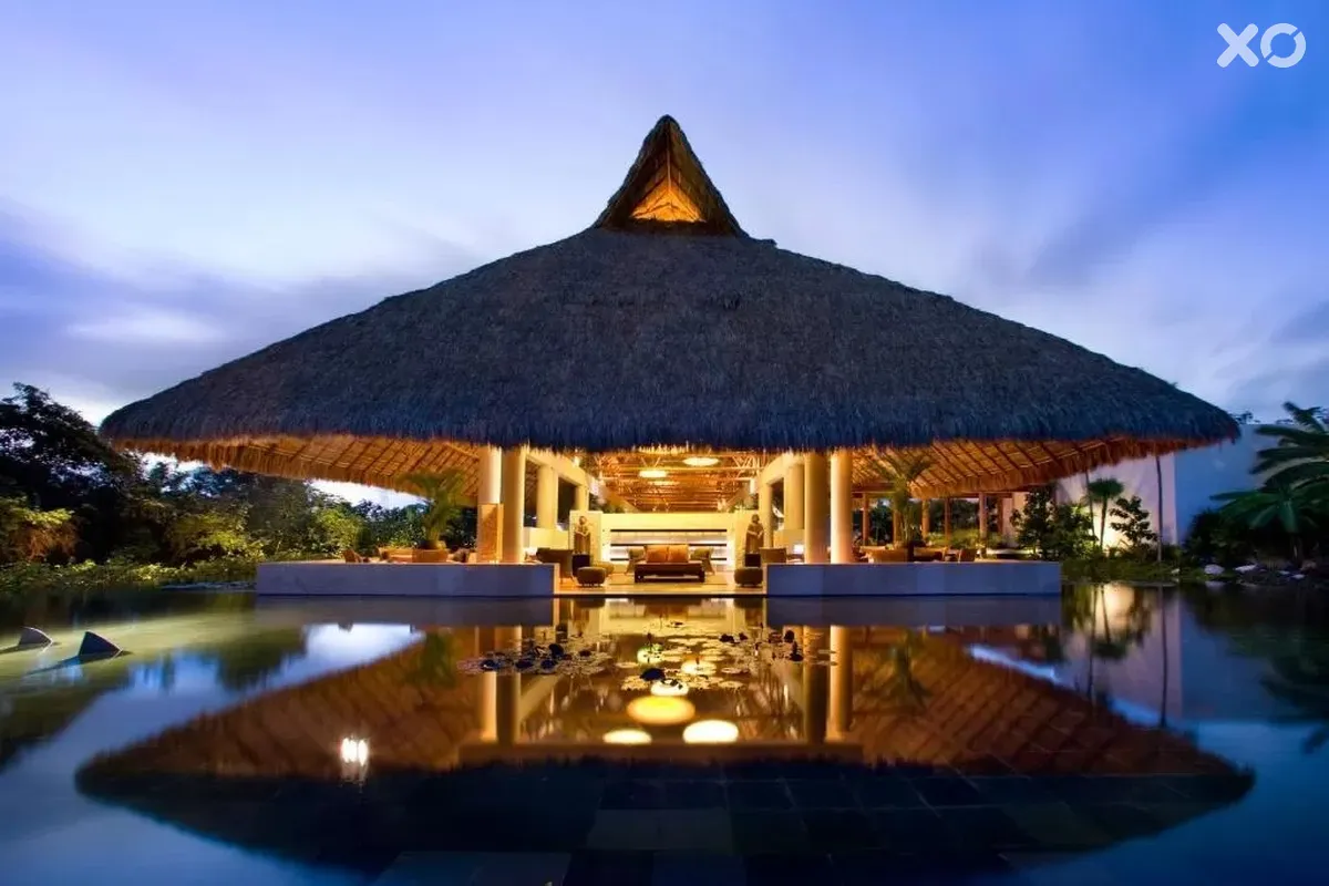Blue Diamond Luxury Boutique Hotel