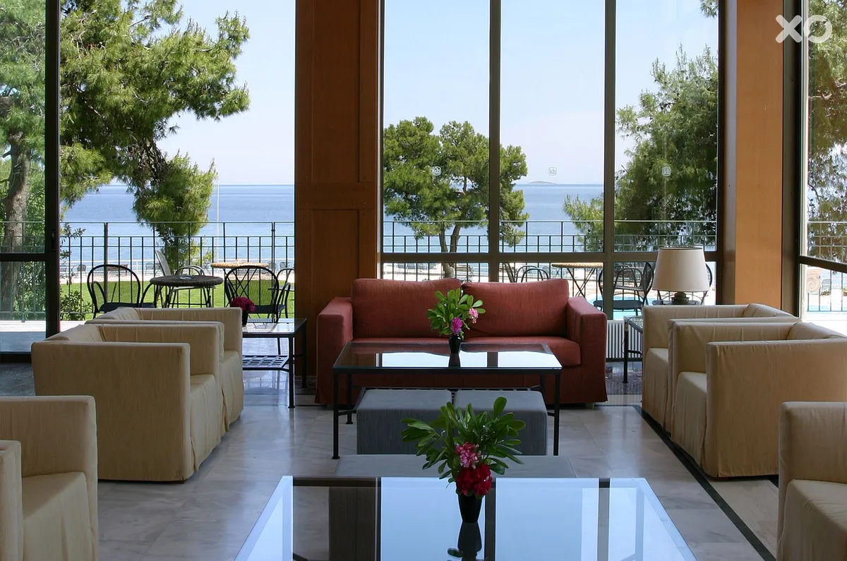 Kalamaki Beach Hotel