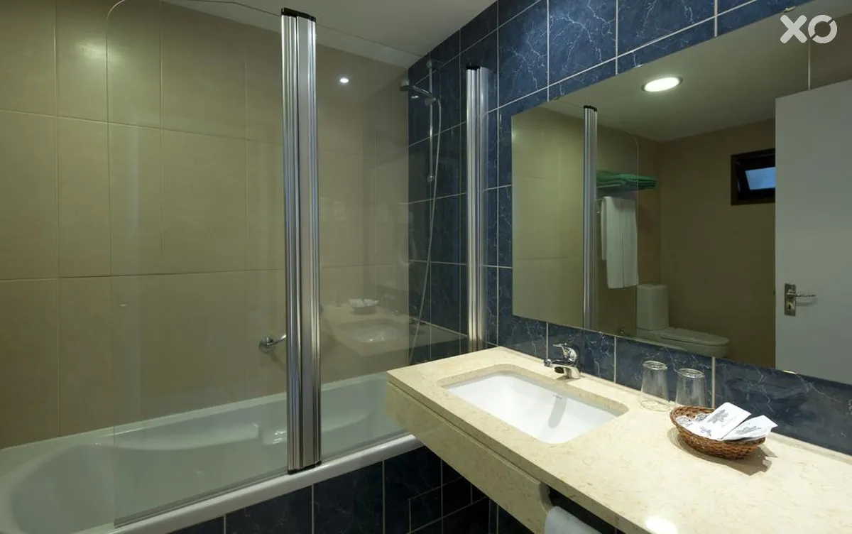 Roca Mar Hotel