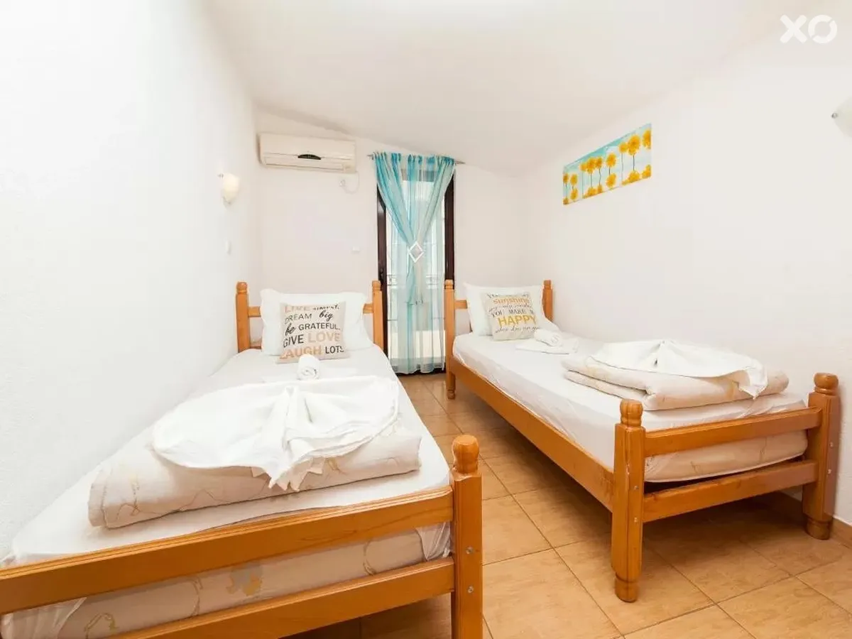 Viktorija Apartments