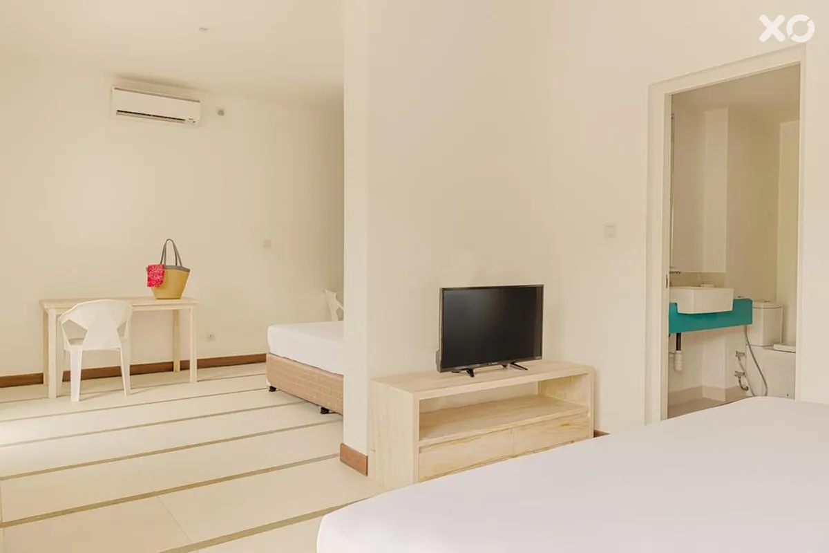 J Unawatuna Hotel