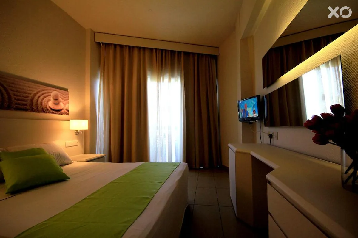 Papouis Protaras Hotel