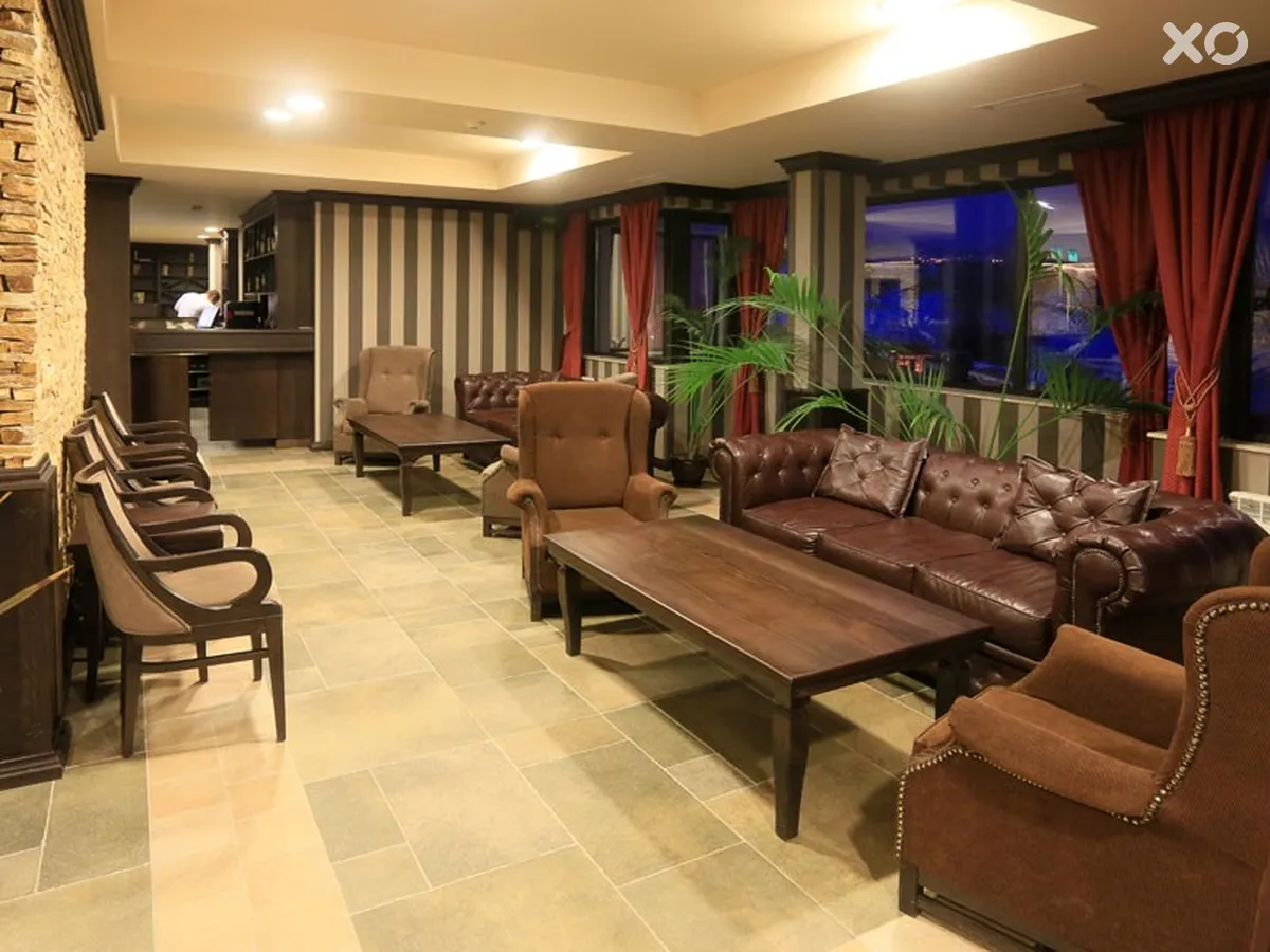 Royal Park Hotel & Apartments