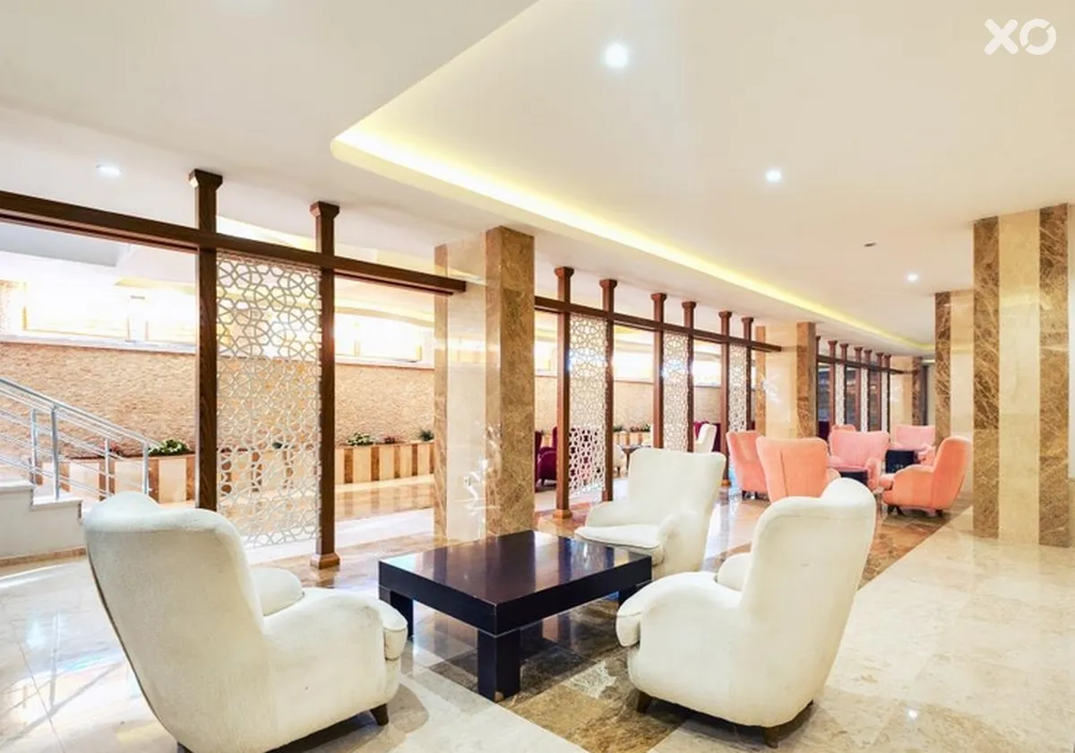 M.C. Mahberi Beach Hotel