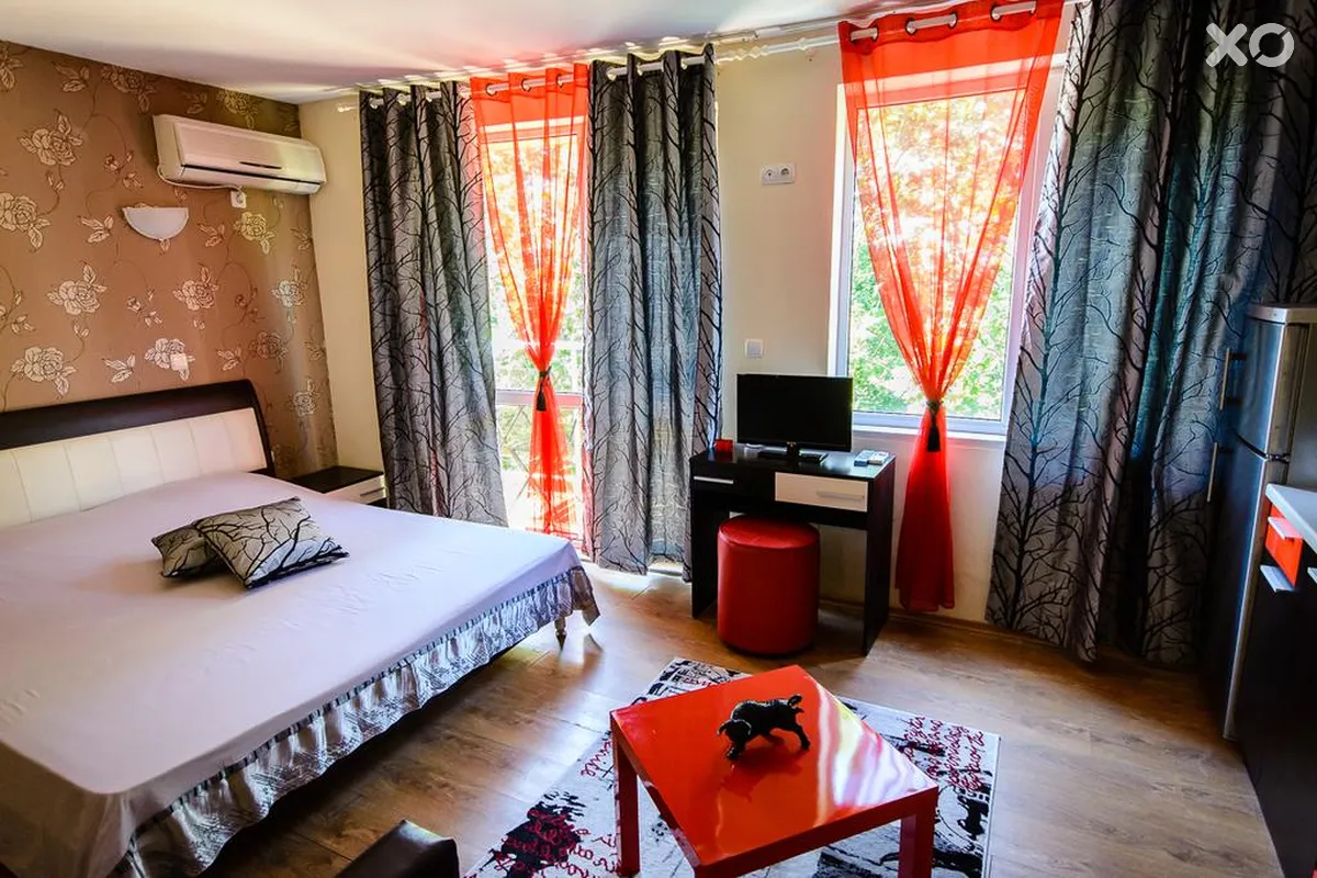 Sunrise Hotel