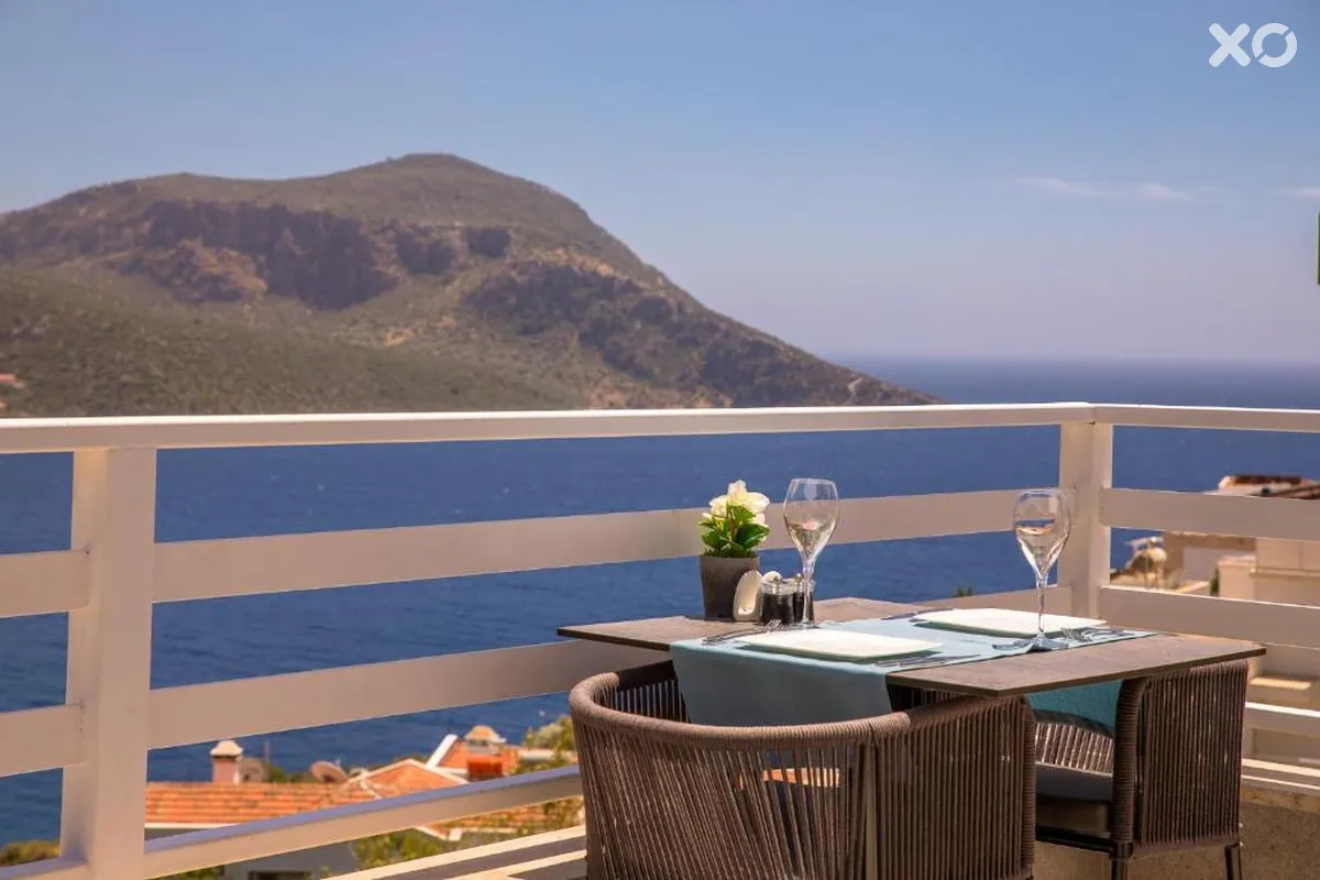 Kalkan Saray Suites Hotel
