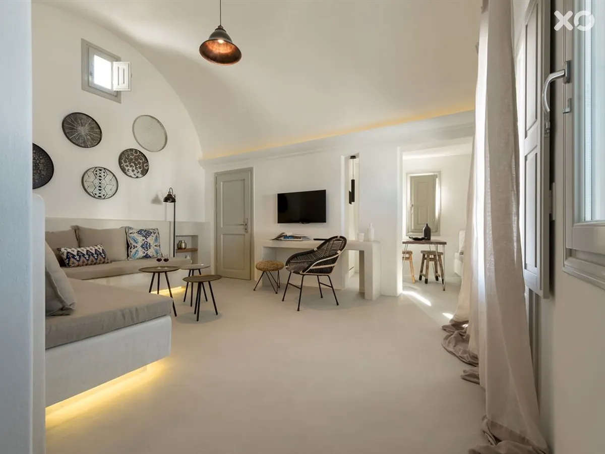 Santo Maris Oia Luxury Suites & Spa