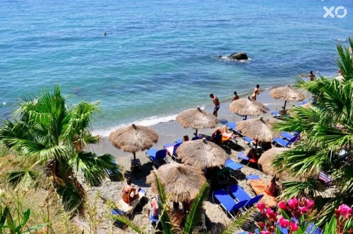 Alexander Beach Hotel