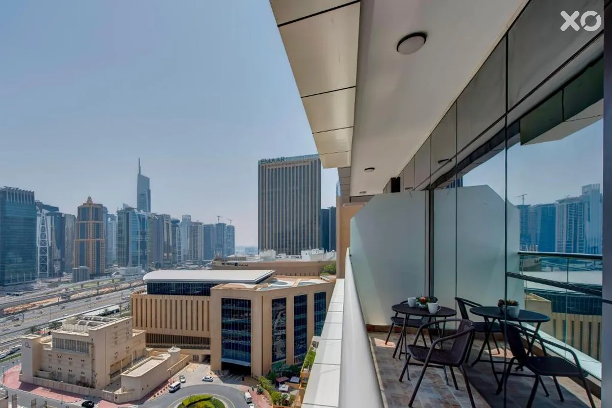 Royal Regency Suites