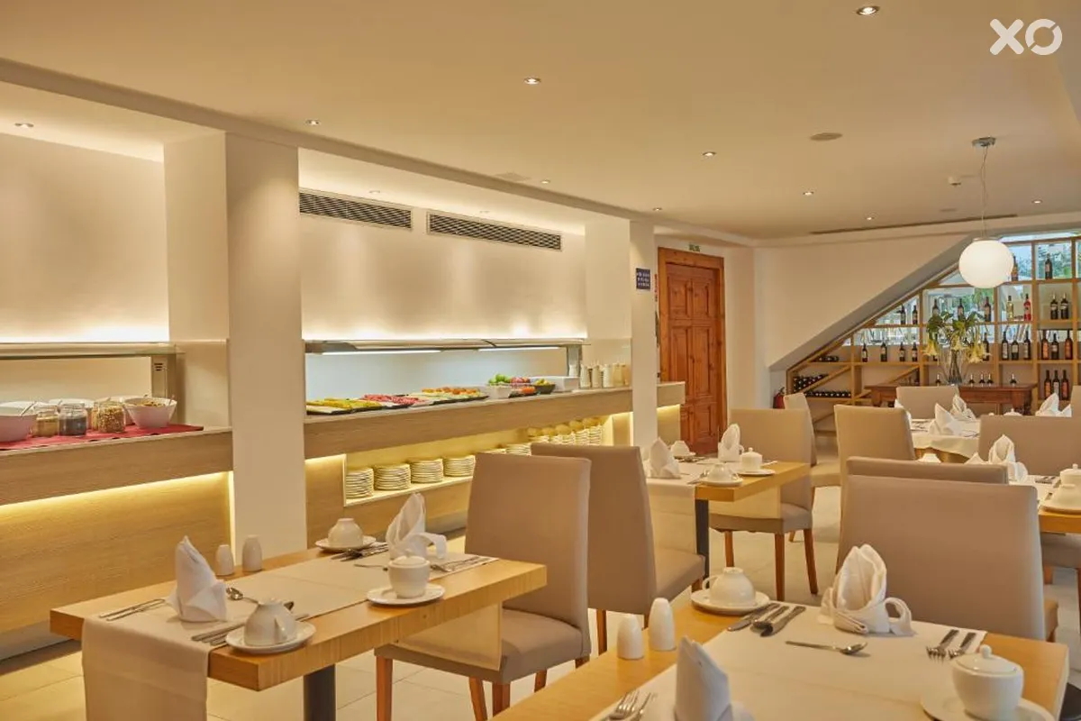 Monsuau Hotel