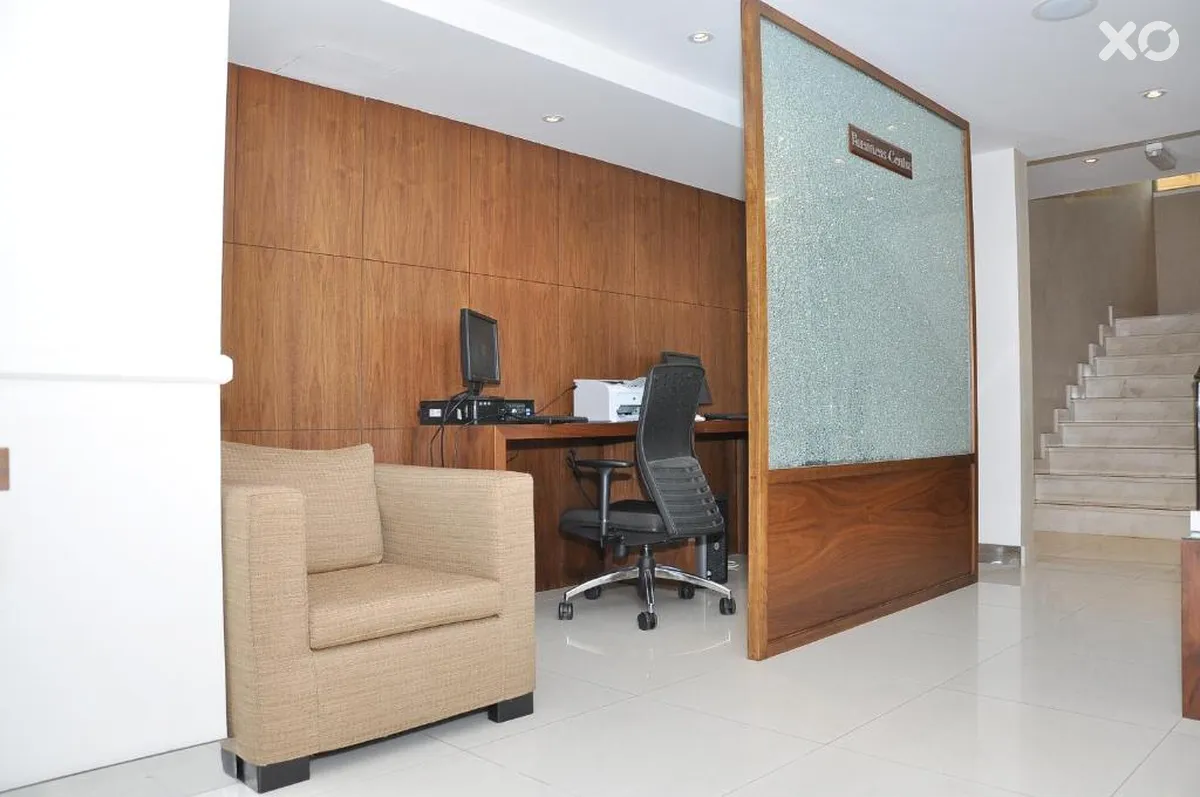 Phoenix Plaza Hotel Apartment