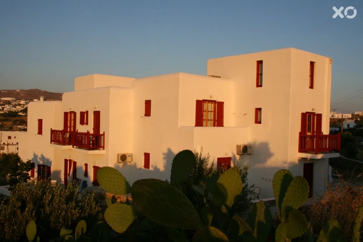 Charissi Hotel
