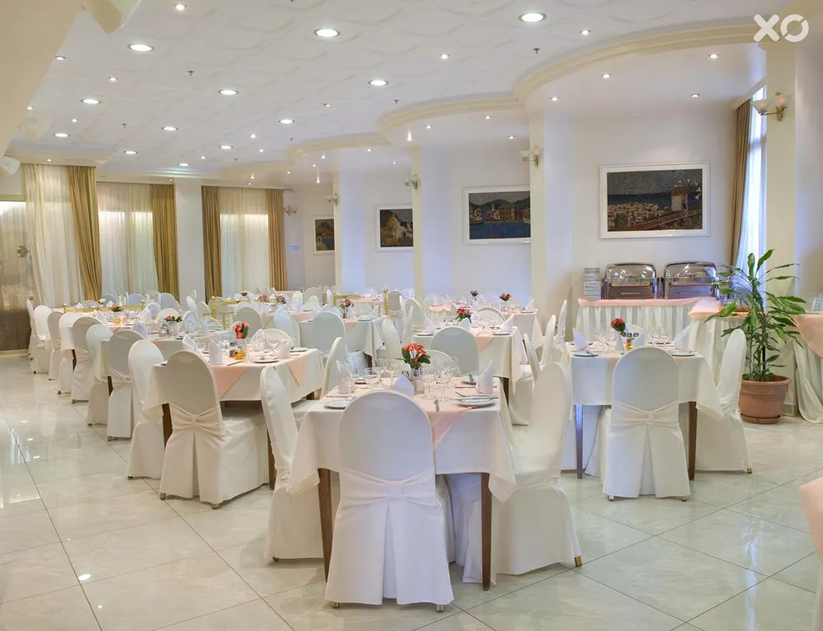 Emmantina Hotel