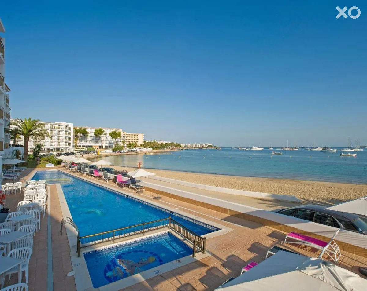 Vibra S'Estanyol Hotel
