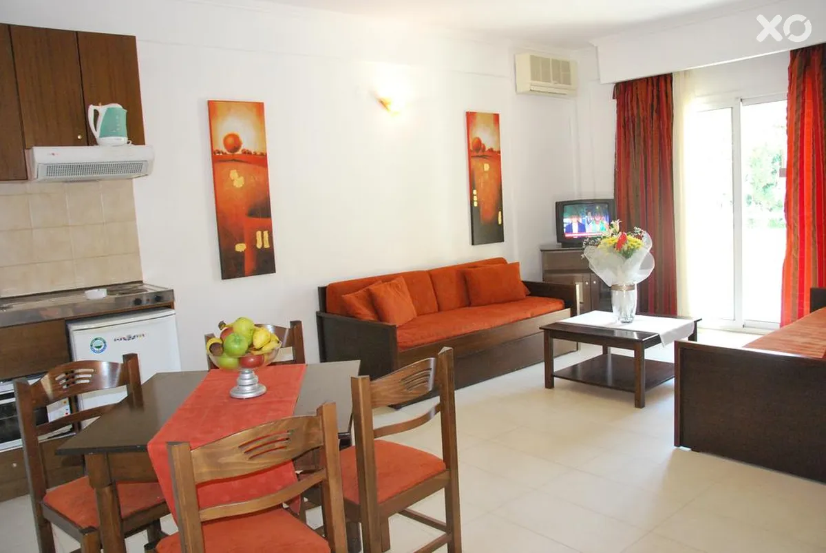 Naias Hotel