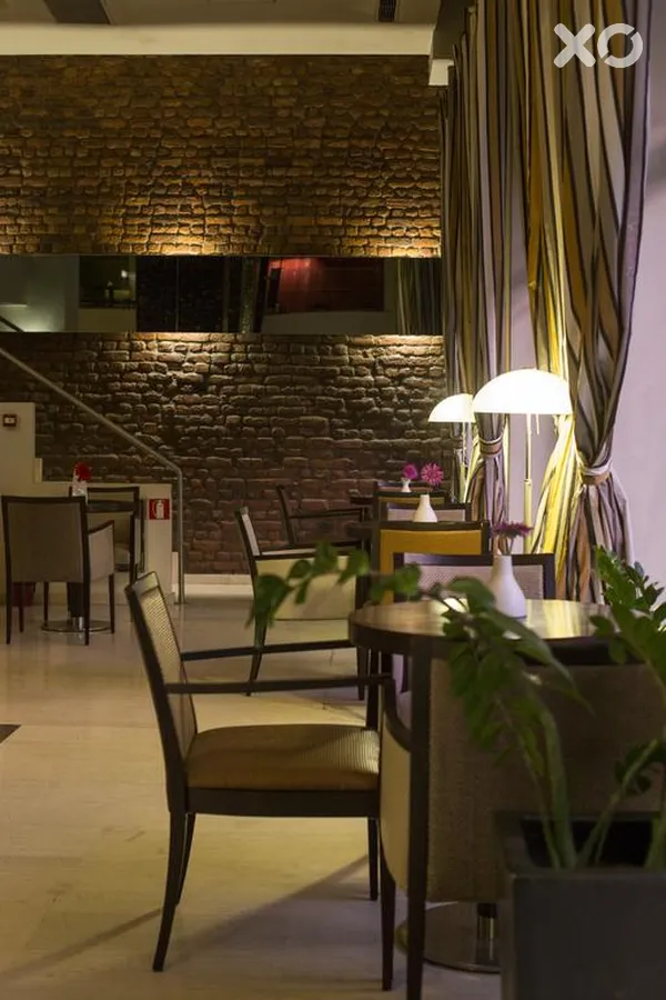 Davitel Tobacco Hotel