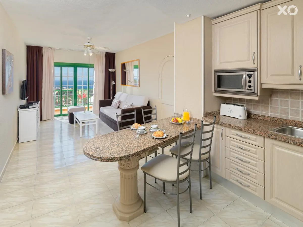 Regency Torviscas Apartments & Suites