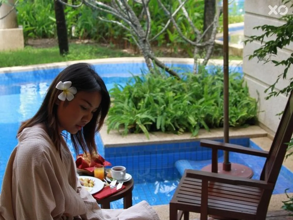 Apsara Beachfront Resort & Villa