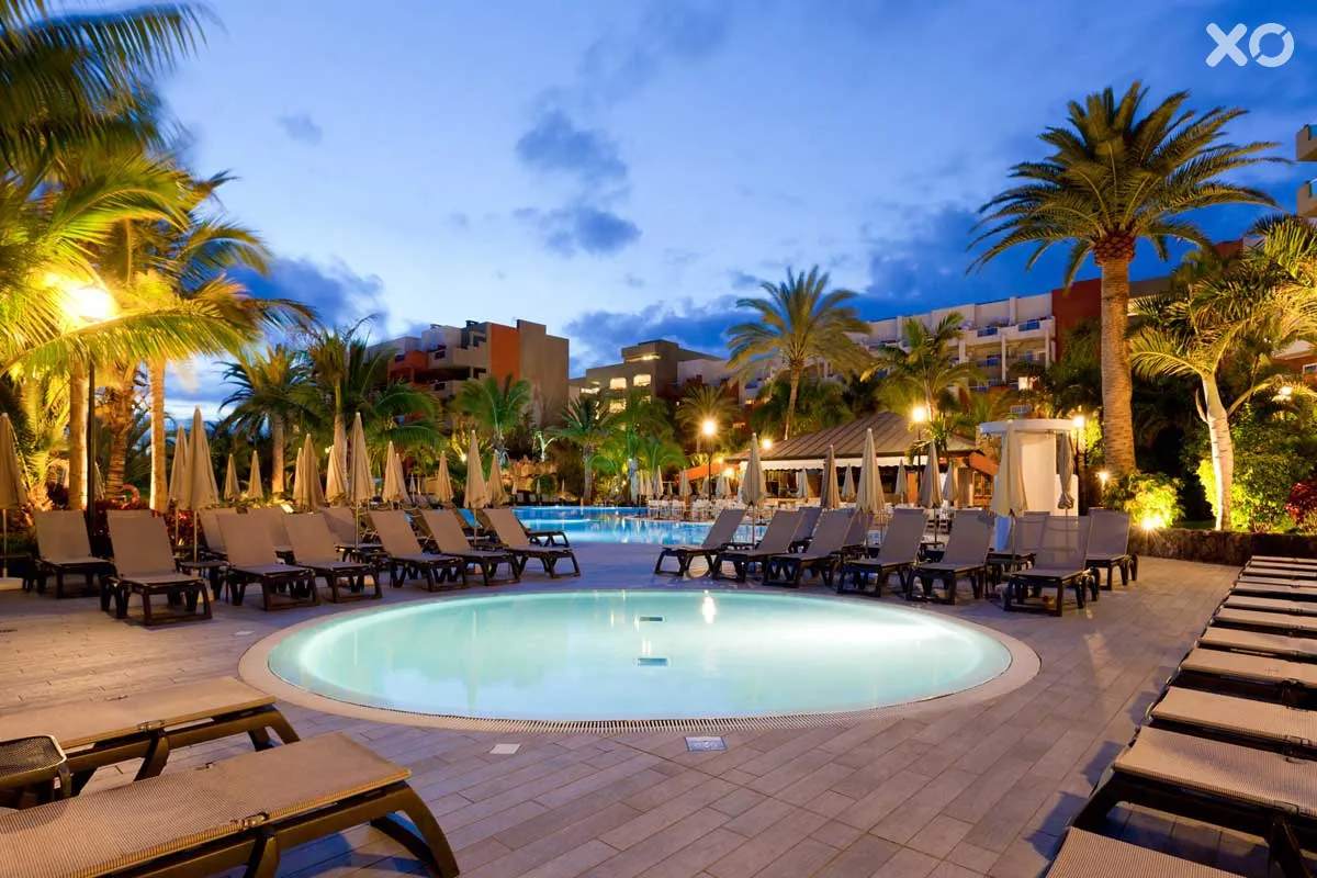 Adrian Hoteles Roca Nivaria Gran