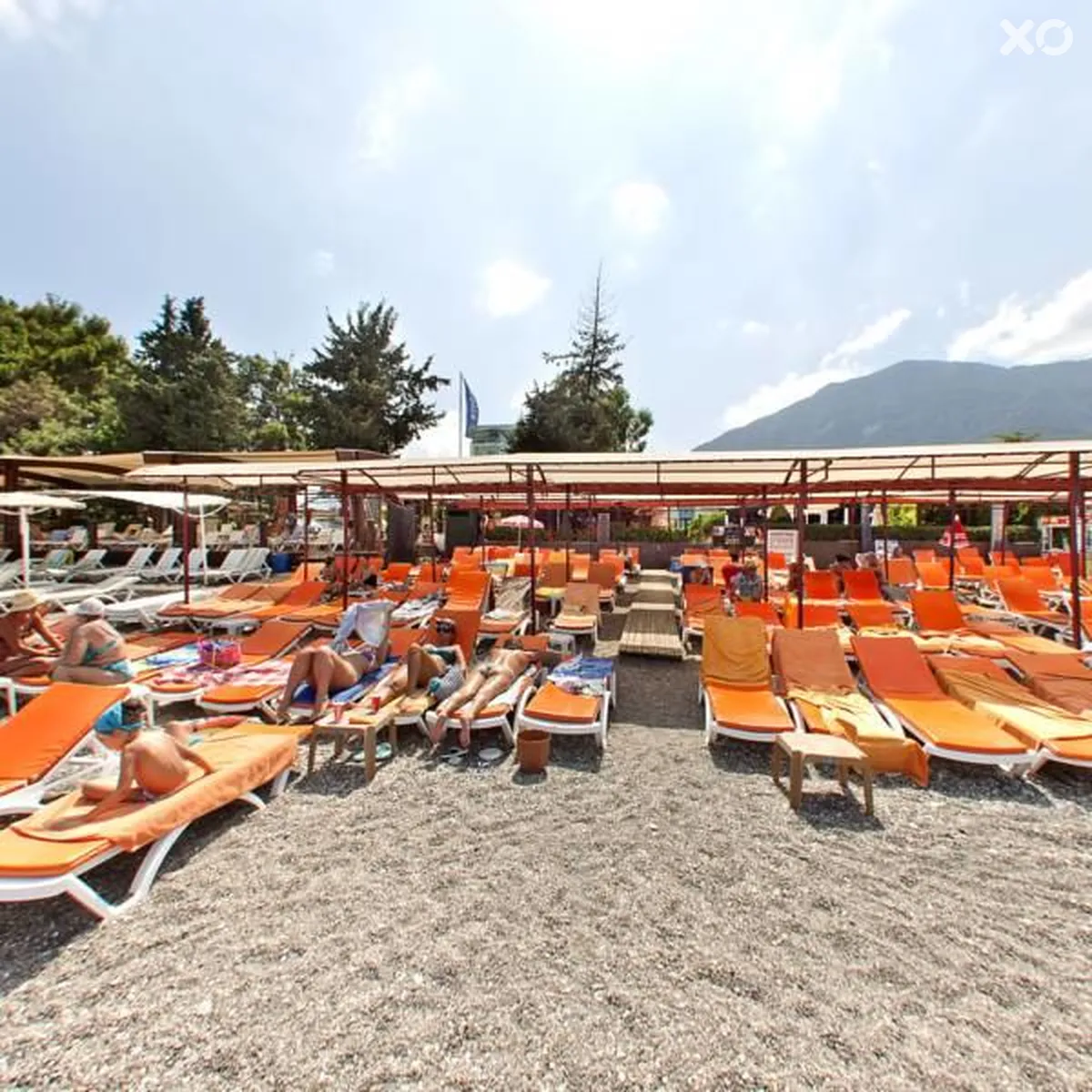 Lims Bona Dea Beach Hotel