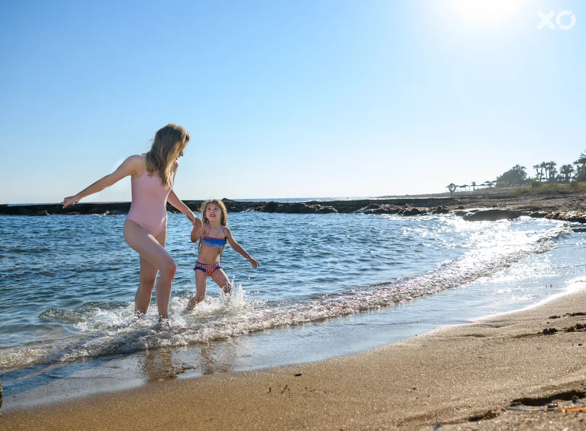 Constantinou Bros Athena Beach Hotel
