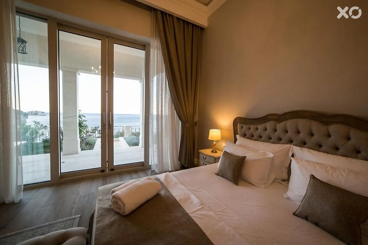 Ponta Melagrana Villa