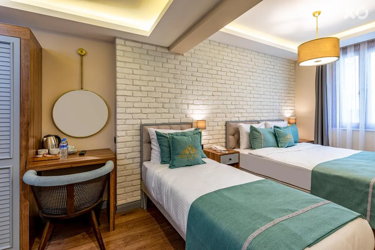 Interstar Hotel