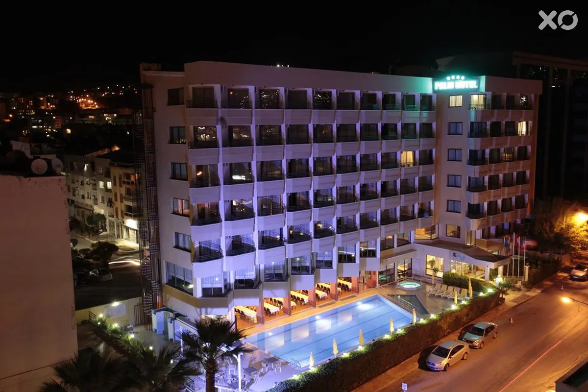 Palm Hotel