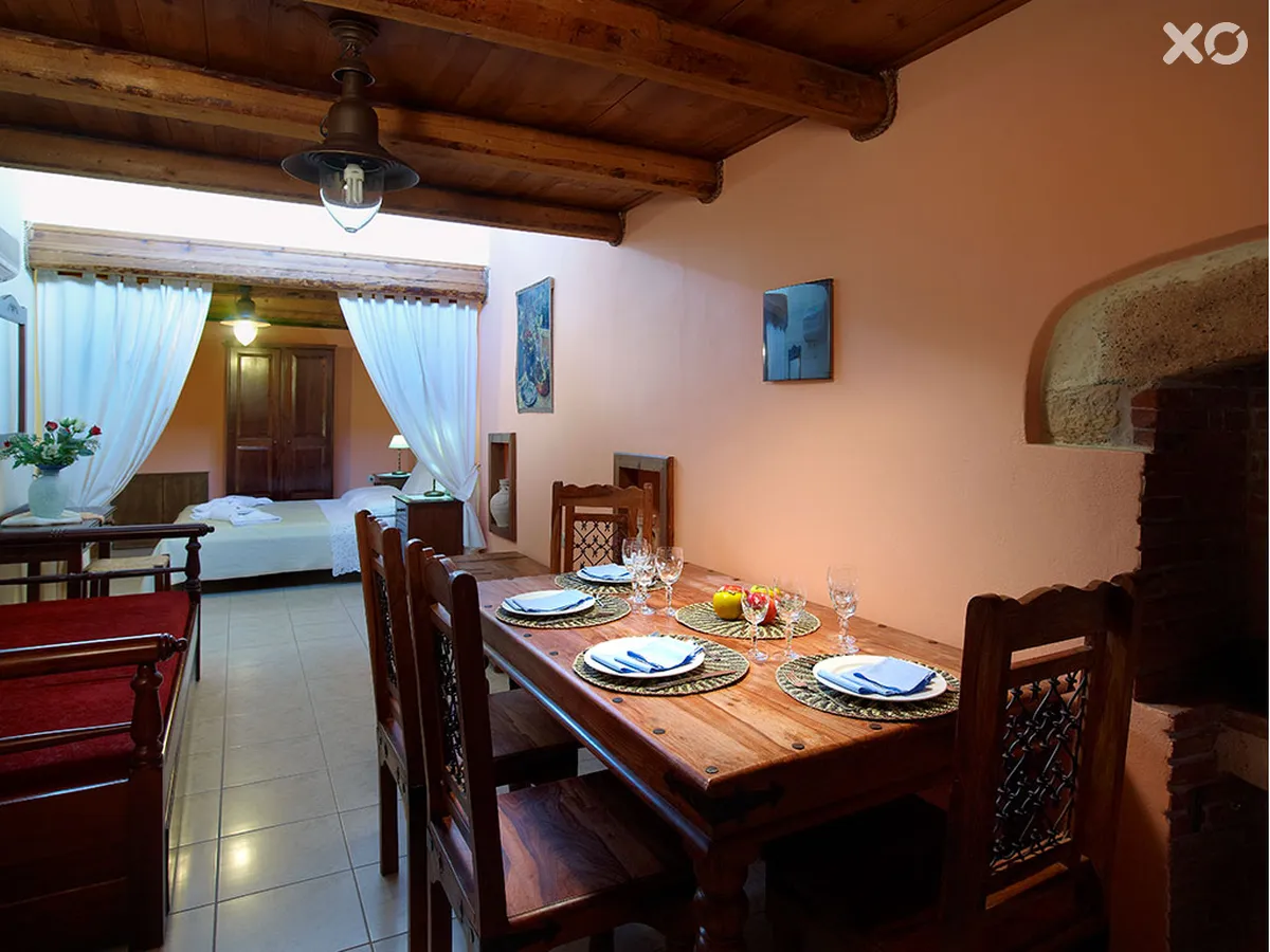 Petronikoli Traditional House