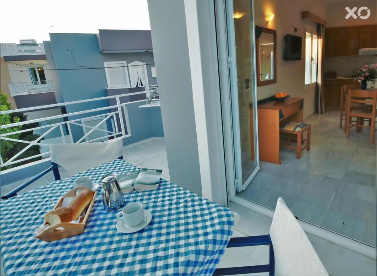 Athena Hotel