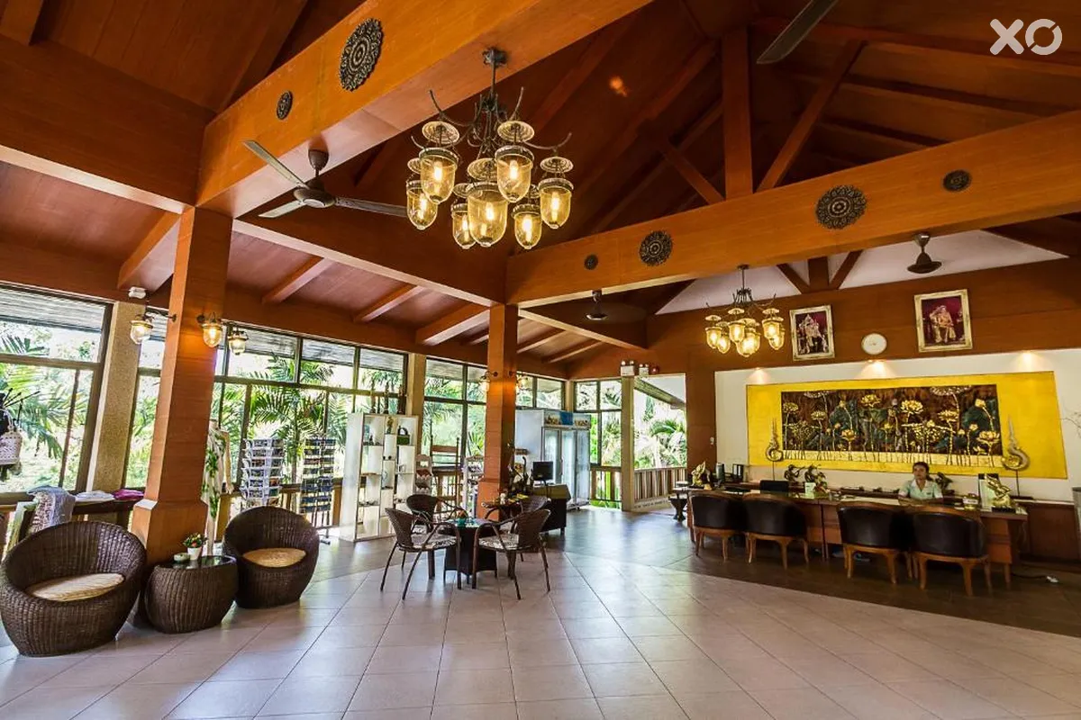 Coco Palm Beach Resort