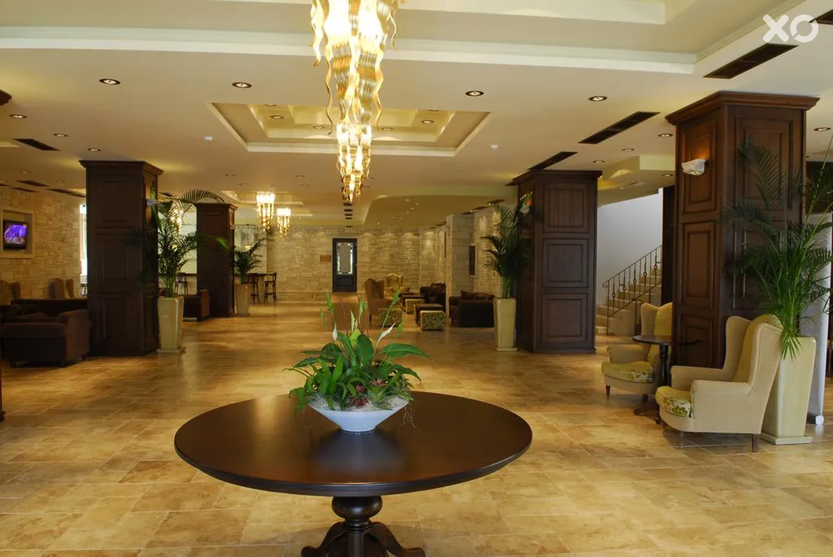 Cactus Royal Spa & Resort