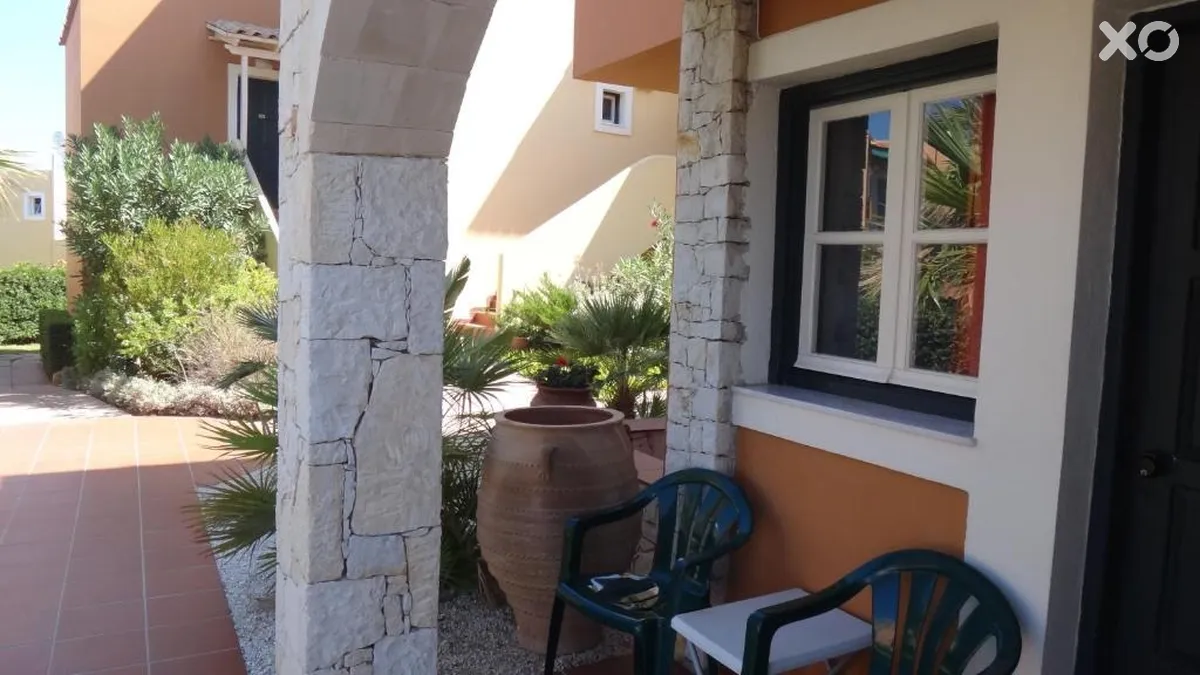 Dia Apartments