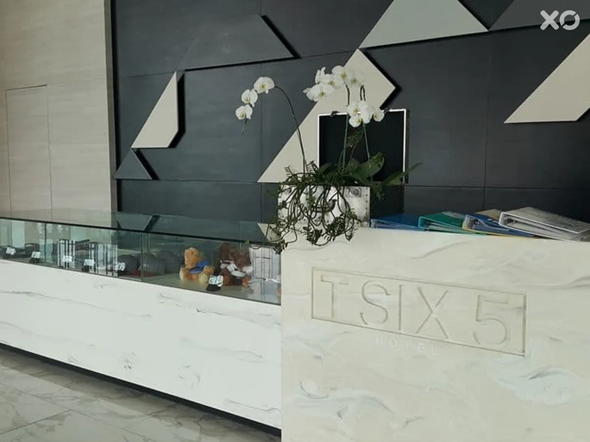 TSix5 Hotel