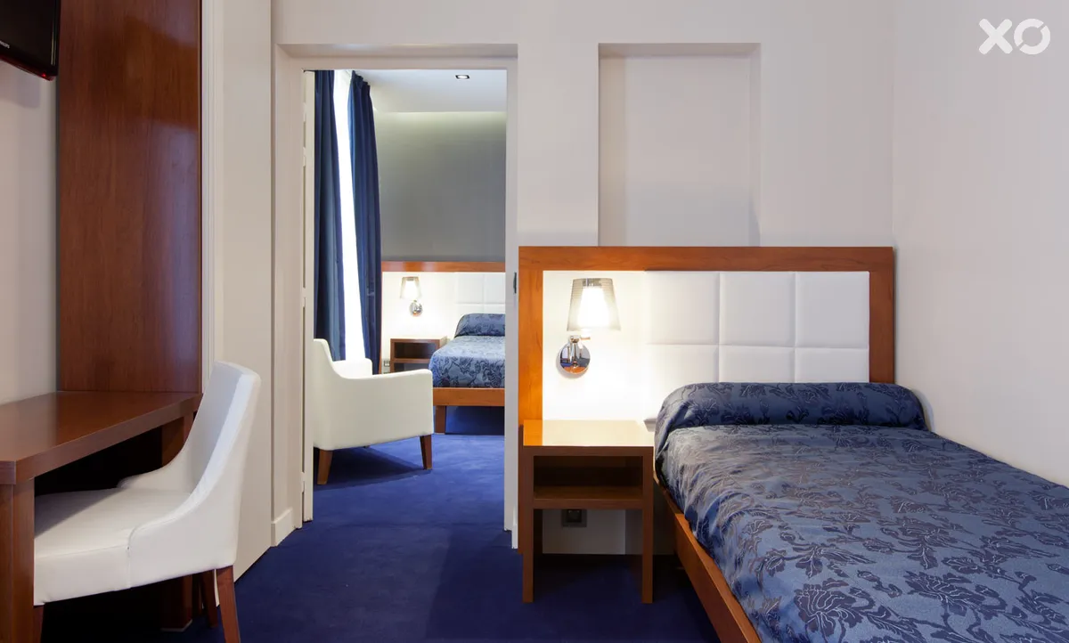 Ambassadeur Hotel