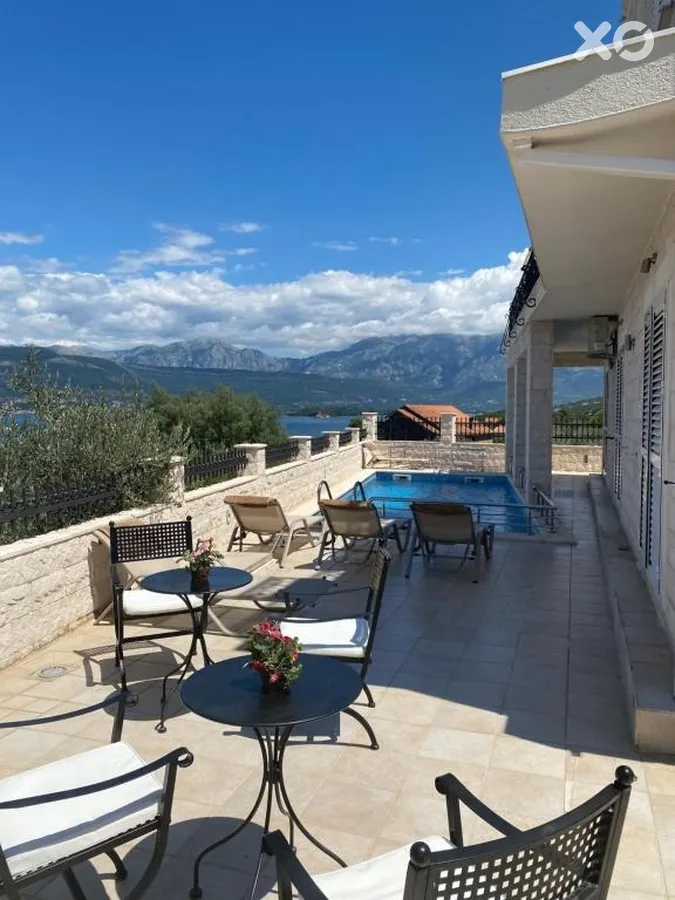 Mare Villa